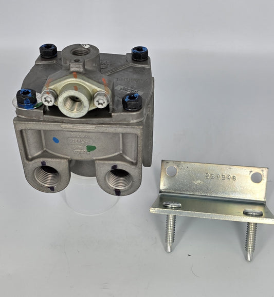 BENDIX 800473 RELAY VALVE