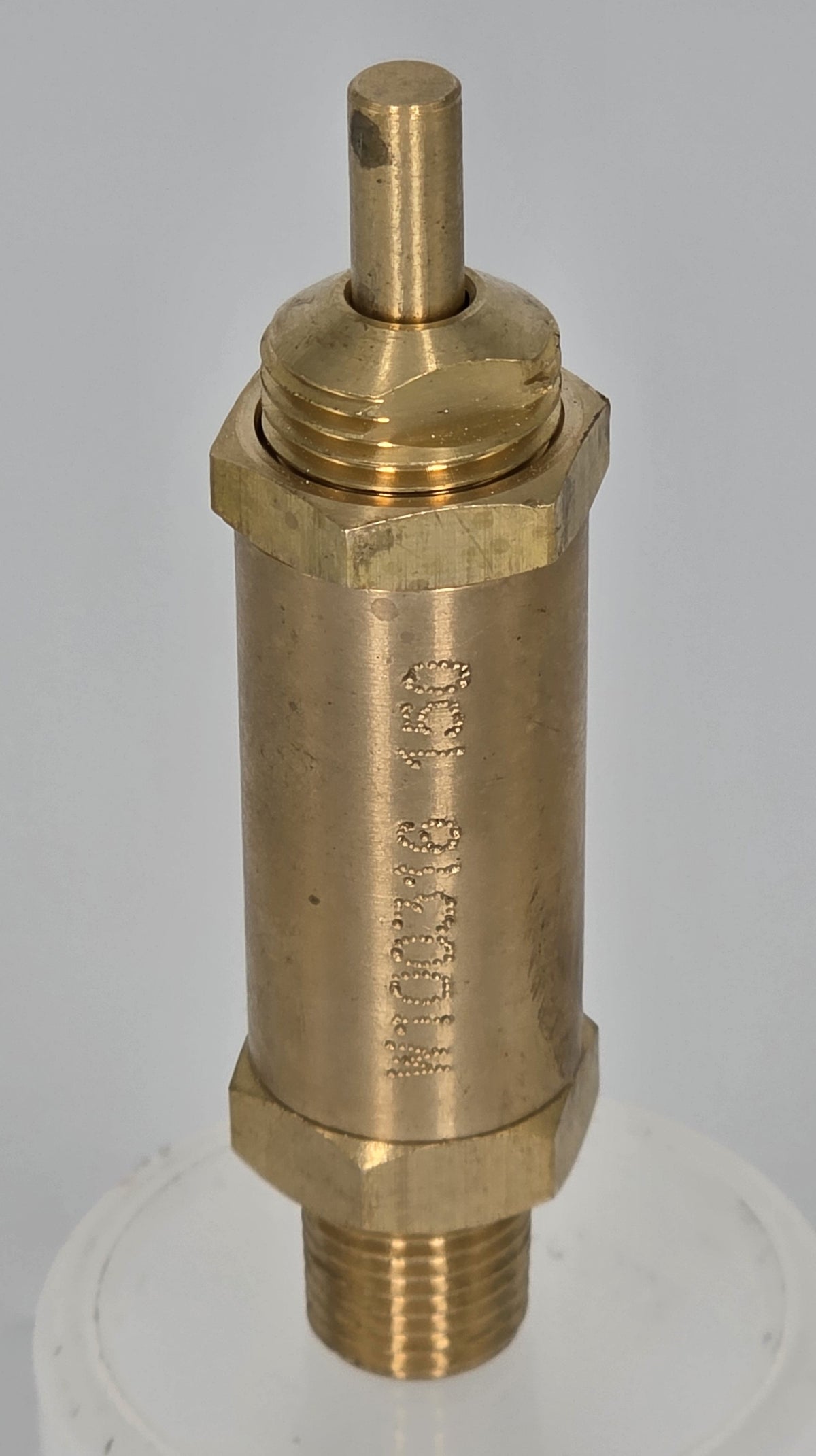 HDTP205105 SAFETY VALVE 150 PSI 1/4 ST-1